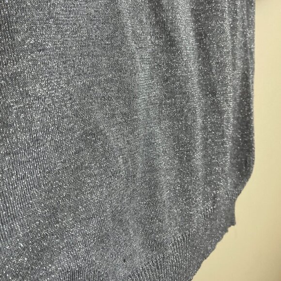 New YORK AND COMPANY silver sparkle 3/4 sleeve blouse size M. - Picture 4 of 4